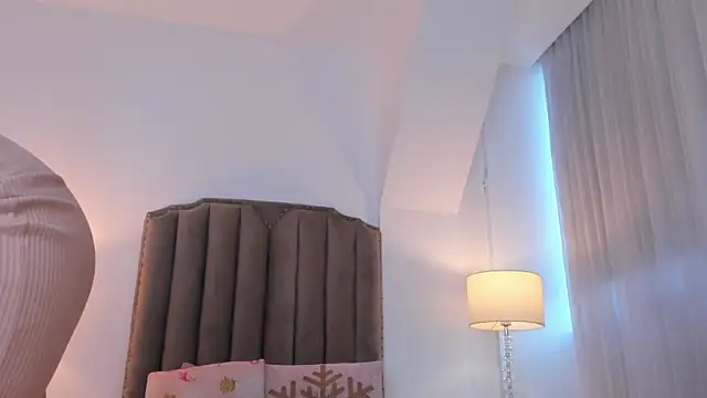 Emma Torres   online show from 24, 5, 2026