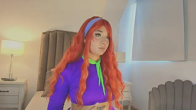 Emma Torres   online show from 24, 10, 2025