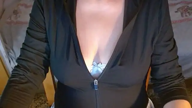 Snapshot of MysteryLadyxXx chatting on 12, 7, 2026 MysteryLadyxXx online show from 12, 7, 2026