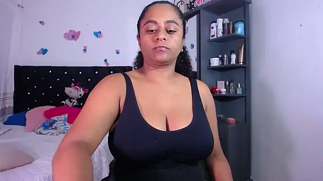 BellaKarla online show from 27, 5, 2026