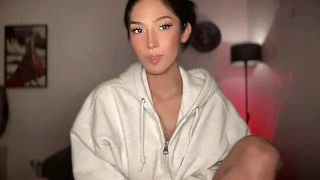 Bella Gordon online show from 13, 5, 2026