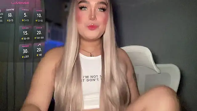 MissCataleyaxxx online show from 24, 4, 2026