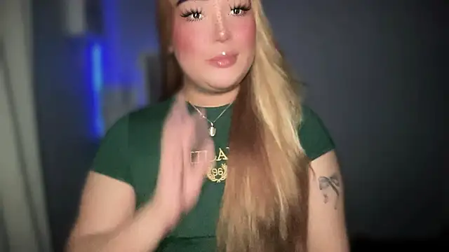 MissCataleyaxxx online show from 9, 9, 2025