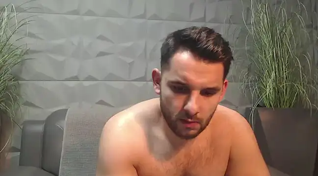 Antoniodiamond online show from 26, 2, 2025