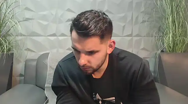 Antoniodiamond online show from 29, 1, 2025