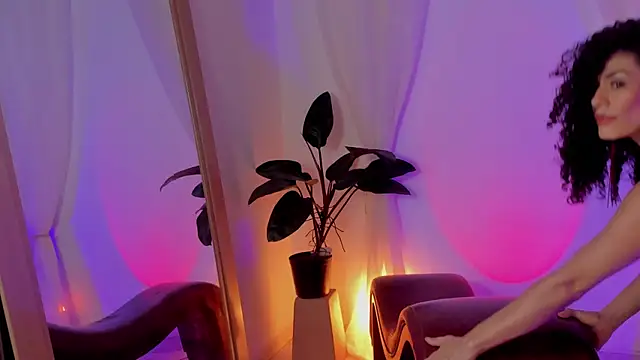 goddes helena online show from 23, 3, 2025