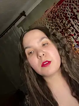 Snapshot of Var_Kiss chatting on 4, 3, 2026 Var Kiss online show from 4, 3, 2026