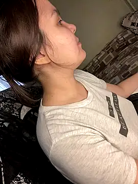 Snapshot of Var_Kiss chatting on 2, 12, 2025 Var Kiss online show from 2, 12, 2025