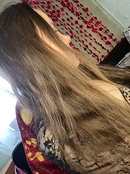 Snapshot of Var_Kiss chatting on 25, 2, 2026 Var Kiss online show from 25, 2, 2026