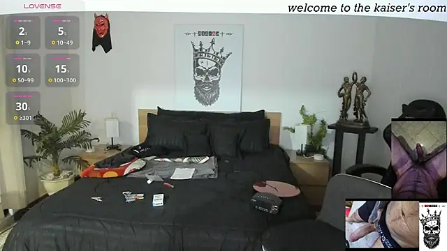 kaiser679  online show from 2, 12, 2025