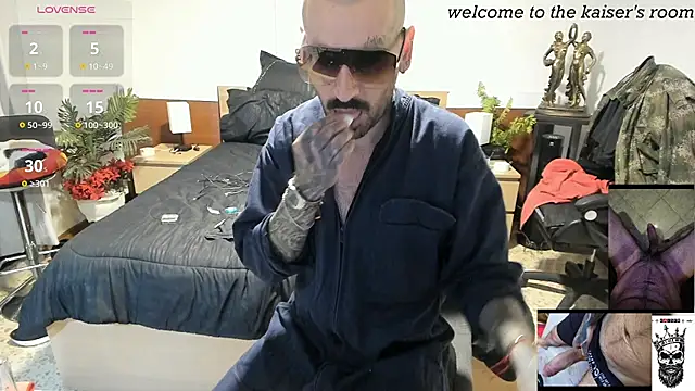 kaiser679  online show from 15, 12, 2025