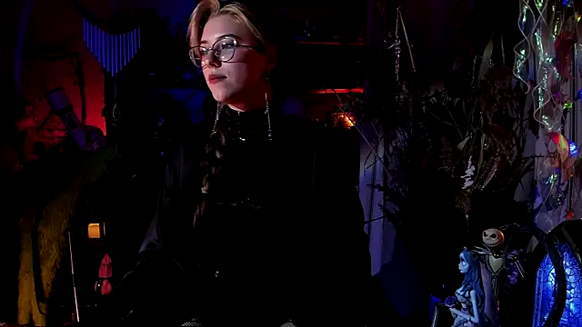 Snapshot of Scarlett_Wanner chatting on 5, 1, 2025 Scarlett Wanner online show from 5, 1, 2025