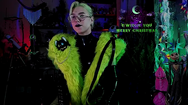 Snapshot of Scarlett_Wanner chatting on 20, 12, 2024 Scarlett Wanner online show from 20, 12, 2024