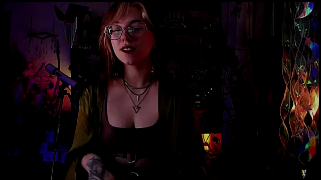 Snapshot of Scarlett_Wanner chatting on 3, 12, 2024 Scarlett Wanner online show from 3, 12, 2024