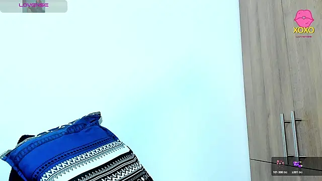 Bessie32 online show from 28, 11, 2025