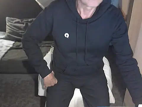 kiam471 online show from 1, 10, 2025