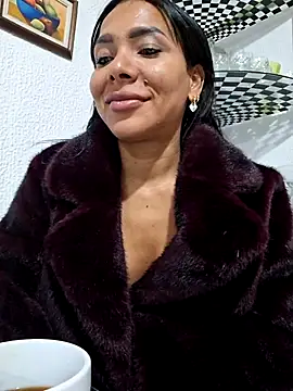 Doll Loren online show from 31, 5, 2026