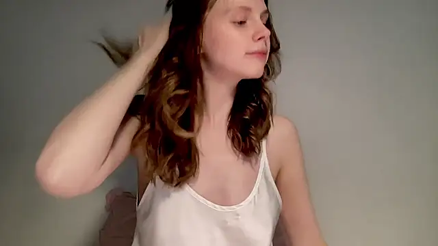 Nikki Mimimi online show from 22, 2, 2025