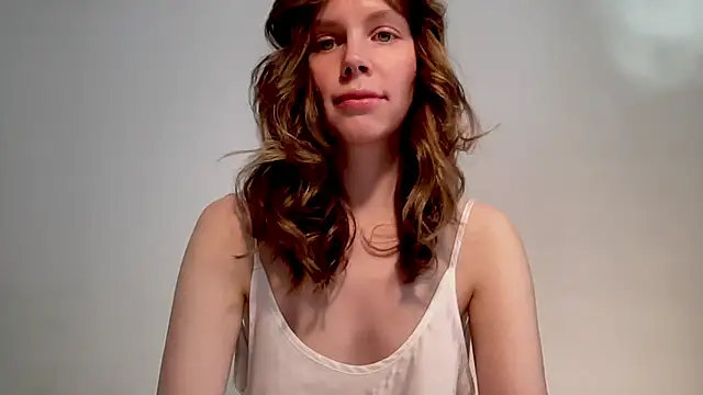 Nikki Mimimi online show from 19, 2, 2025