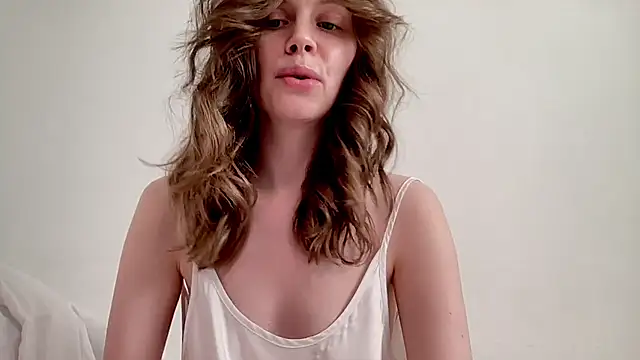 Nikki Mimimi online show from 20, 2, 2025