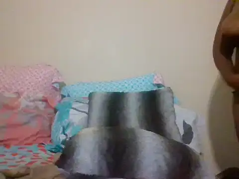 BustieMandy online show from 5, 3, 2025