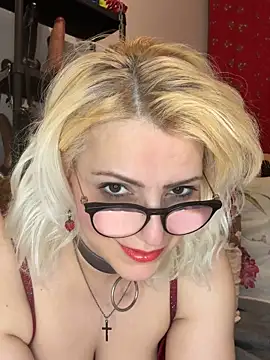 Maria Texas online show from 2, 4, 2026