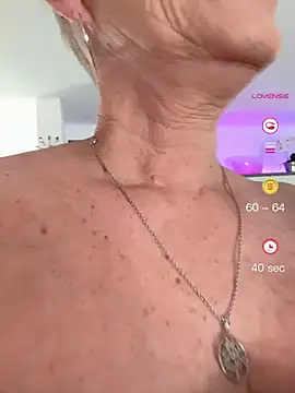 Snapshot of German_Milf chatting on 8, 5, 2026 German Milf online show from 8, 5, 2026