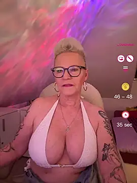 Snapshot of German_Milf chatting on 25, 5, 2026 German Milf online show from 25, 5, 2026