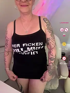 Snapshot of German_Milf chatting on 2, 6, 2026 German Milf online show from 2, 6, 2026