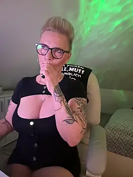 German Milf online show from 9, 2, 2026