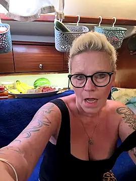 Snapshot of German_Milf chatting on 24, 9, 2025 German Milf online show from 24, 9, 2025