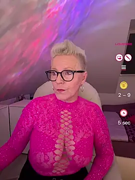 Snapshot of German_Milf chatting on 19, 5, 2026 German Milf online show from 19, 5, 2026