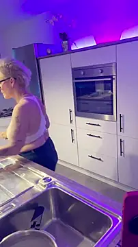 Snapshot of German_Milf chatting on 22, 3, 2025 German Milf online show from 22, 3, 2025