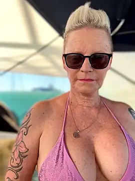 Snapshot of German_Milf chatting on 20, 6, 2026 German Milf online show from 20, 6, 2026