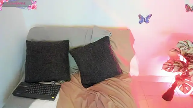 abigail luna online show from 8, 1, 2025