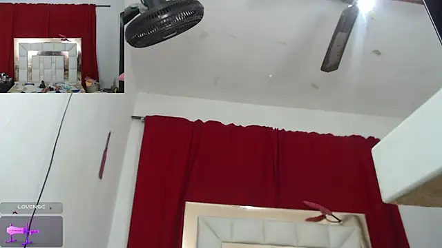 candyrojas online show from 18, 4, 2026