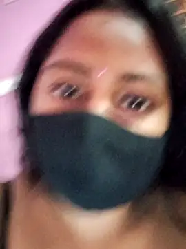 Shristiprakash0 online show from 18, 12, 2025