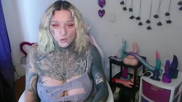 SLOPPYTITSS online show from 7, 4, 2026