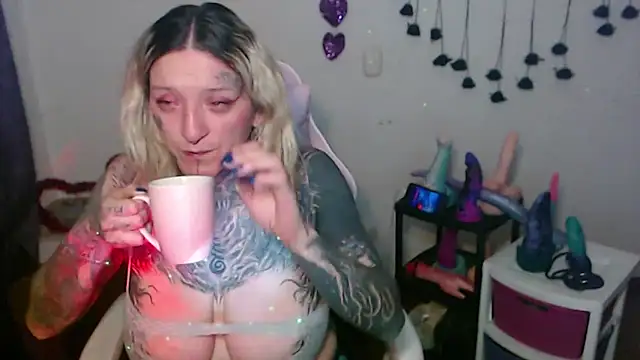 Snapshot of SLOPPYTITSS chatting on 16, 5, 2026 SLOPPYTITSS online show from 16, 5, 2026