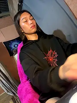 ToKeNa online show from 28, 9, 2025