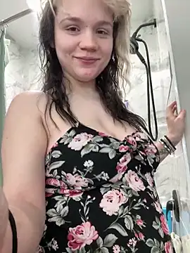 Cutiepiespanks online show from 2, 4, 2026