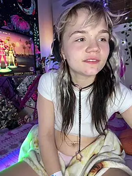 Cutiepiespanks online show from 14, 12, 2025