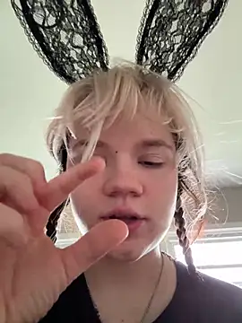 Cutiepiespanks online show from 5, 4, 2026