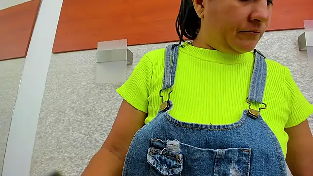 allice green online show from 15, 11, 2025