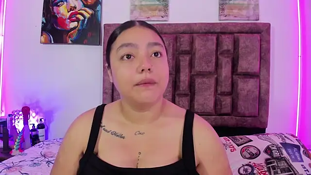 NaughtyAnaa online show from 23, 9, 2025