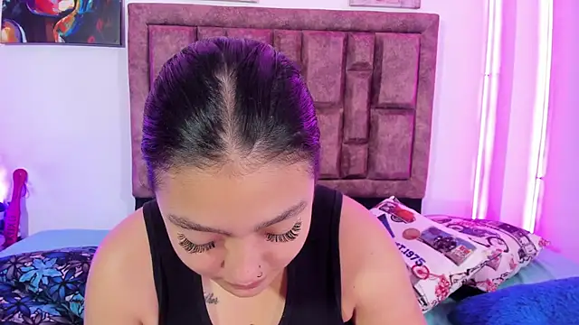 NaughtyAnaa online show from 23, 10, 2025