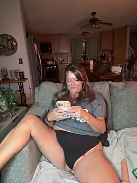 cowgirlc online show from 10, 9, 2025