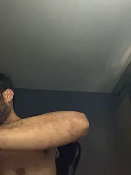 Snapshot of JayJayRod chatting on 28, 10, 2025 JayJayRod online show from 28, 10, 2025