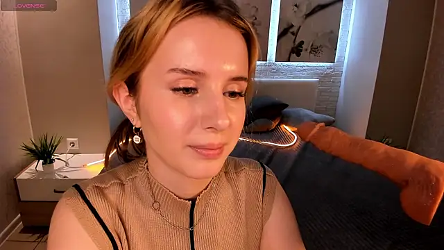 Betty June online show from 21, 9, 2025