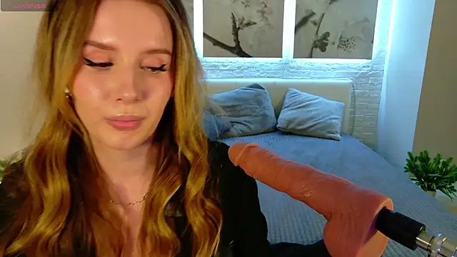 Betty June online show from 18, 4, 2026